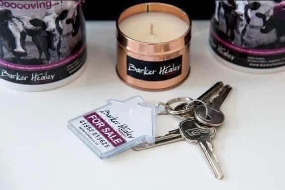 allaboutnewport's tweet image. Thinking of MOOOOOVING  house?  Buying, selling or renting? 

Call Barker Healey Property Limited on 01952 813625 or contact 👉 allaboutnewport.co.uk/newport-shrops…

Make sure your PROPERTY stands out from the crowd….

#movinghouse #buyinganewhome #allaboutnewport #property #estateagents
