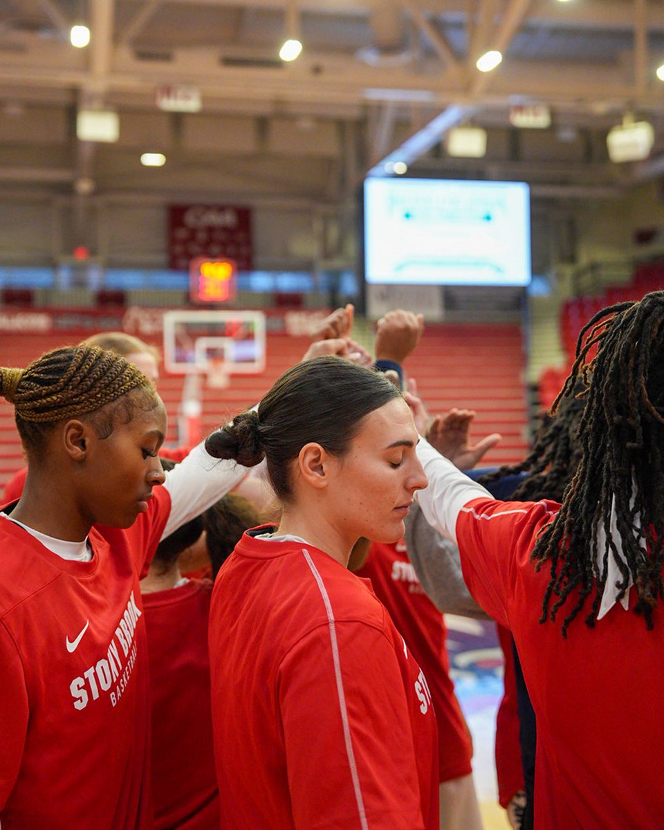 StonyBrookWBB's tweet image. Almost go time ‼️

🌊🐺 x #CAAHoops