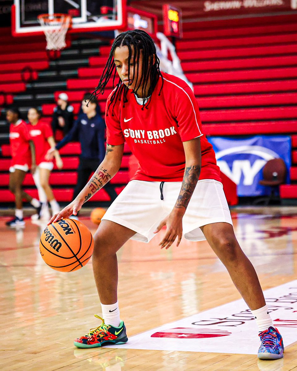 StonyBrookWBB's tweet image. Almost go time ‼️

🌊🐺 x #CAAHoops