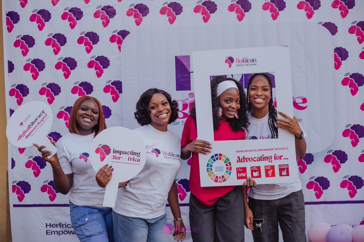 Spoke to 100+ SS3 girls in Kuje at Digital Future by HerAfrican.
So much potential, but limited access to digital tools and mentorship.

This is why investing in girls early matters.
#GirlsInTech #YouthEmpowerment #DigitalFuture