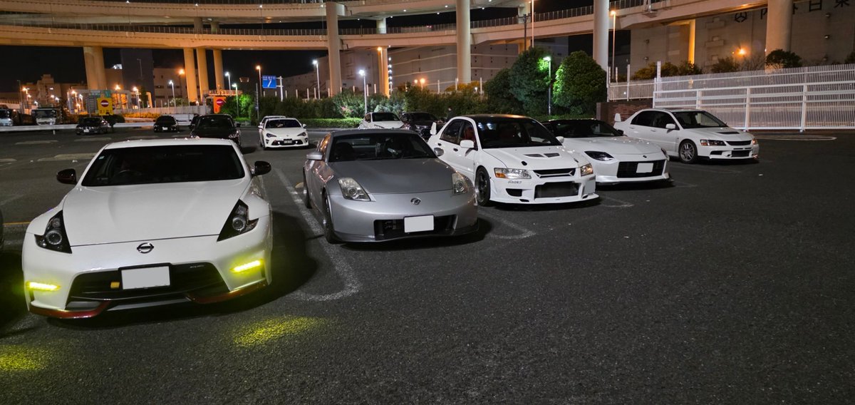 ARyo_z34's tweet photo. お疲れ様でした〜
やっぱ夜集まって喋って走るのは楽しい！ https://t.co/tUIX831wQC
