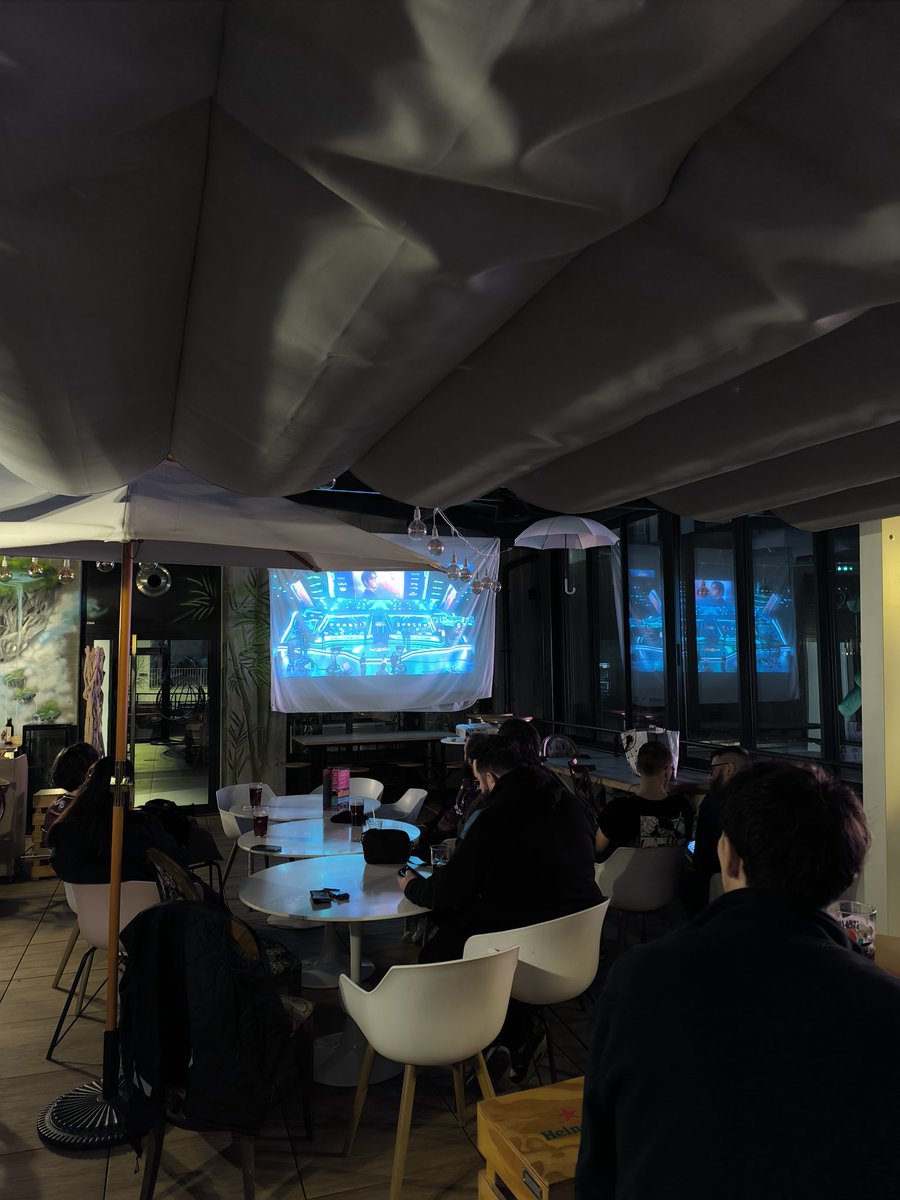 La VP a commencé à #Dijon ! Rejoignez-nous au BAMAGOTCHI, la salle est à l'étage 🔥
#kcorp #KCB #kcwin #KCBWIN