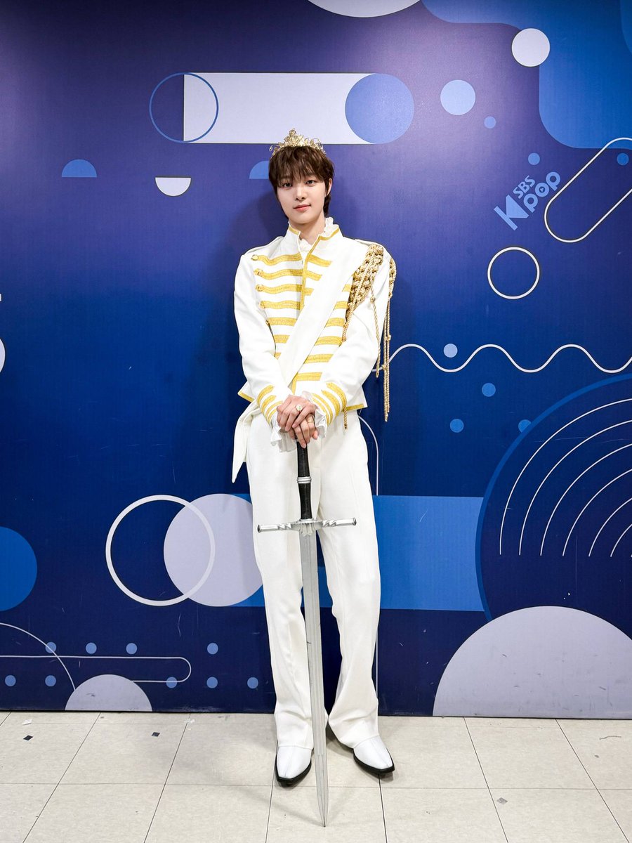 прекрасный принц Джу😍🥰