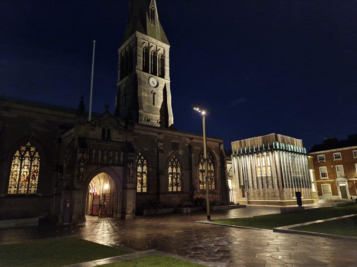 Leicester Cathedral tweet media
