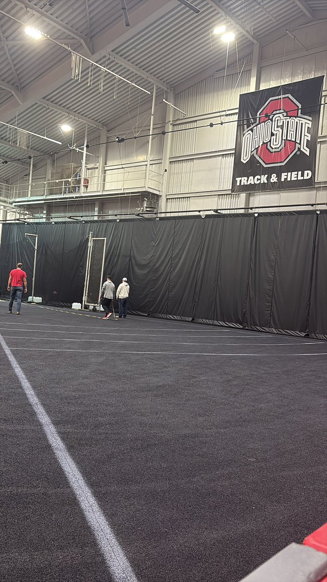 Meet day <a href="/OhioStateTFXC/">Ohio State T&F/XC</a> .  Excited to get this going!  #TheProcess <a href="/StXavierTrack/">St. Xavier Track & Field</a> <a href="/RUNBYU/">COACH T, M.Ed., HSSCC, USAW,FMS</a> <a href="/coachbuckler/">@coachbuckler</a>