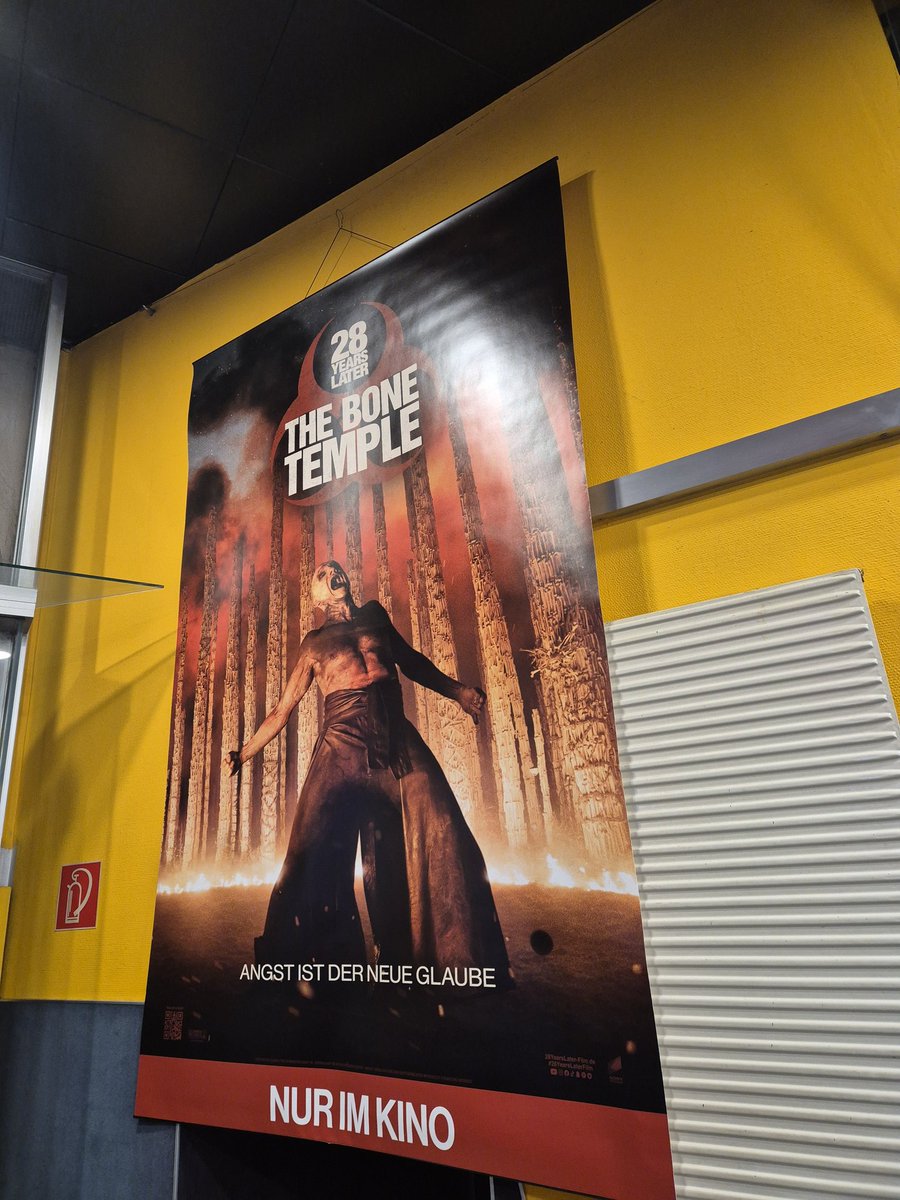 Vor auf Netflix noch #28yearslater gesehen geht es jetzt in #thebonetempel 
#plapperschaut
#kinotweet