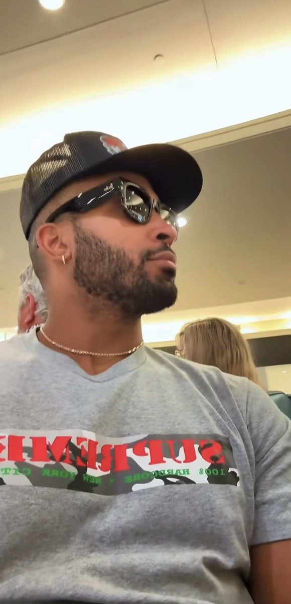 Caramelo tú si me importa 😂😂😂
             👇🏻👇🏻👇🏻👇🏻👇🏻

Check out Carlos Cruz's video! #TikTok tiktok.com/t/ZP8ffjk82/

#CarameloDC #temcaramelo