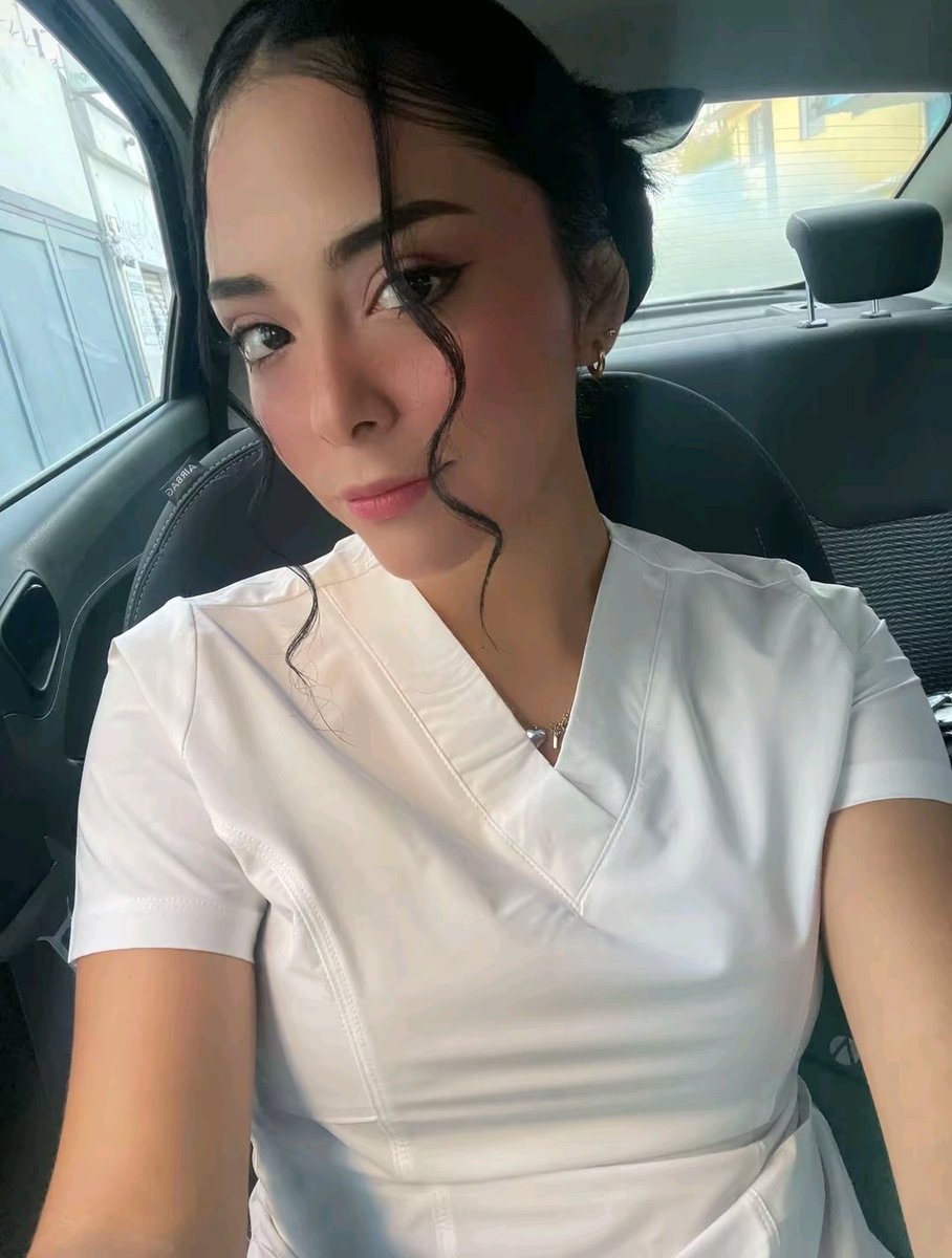 Holaaaaa Enfermera 🤤🤤 (@videotecaroja) on Twitter photo 