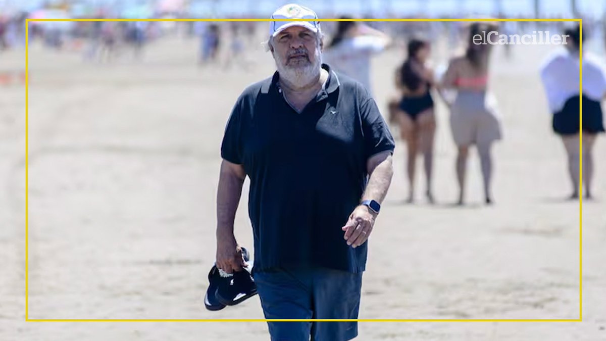 TraductorTeAma's tweet image. El Senador Manatí kirchnerista José Mayans disfruta de unas vacaciones rodeado de lujos en la costa.

Igual, vive de vacaciones el culiado. Es senador hace como 25 años.