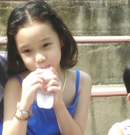 ตัวตึงกำไลหิน