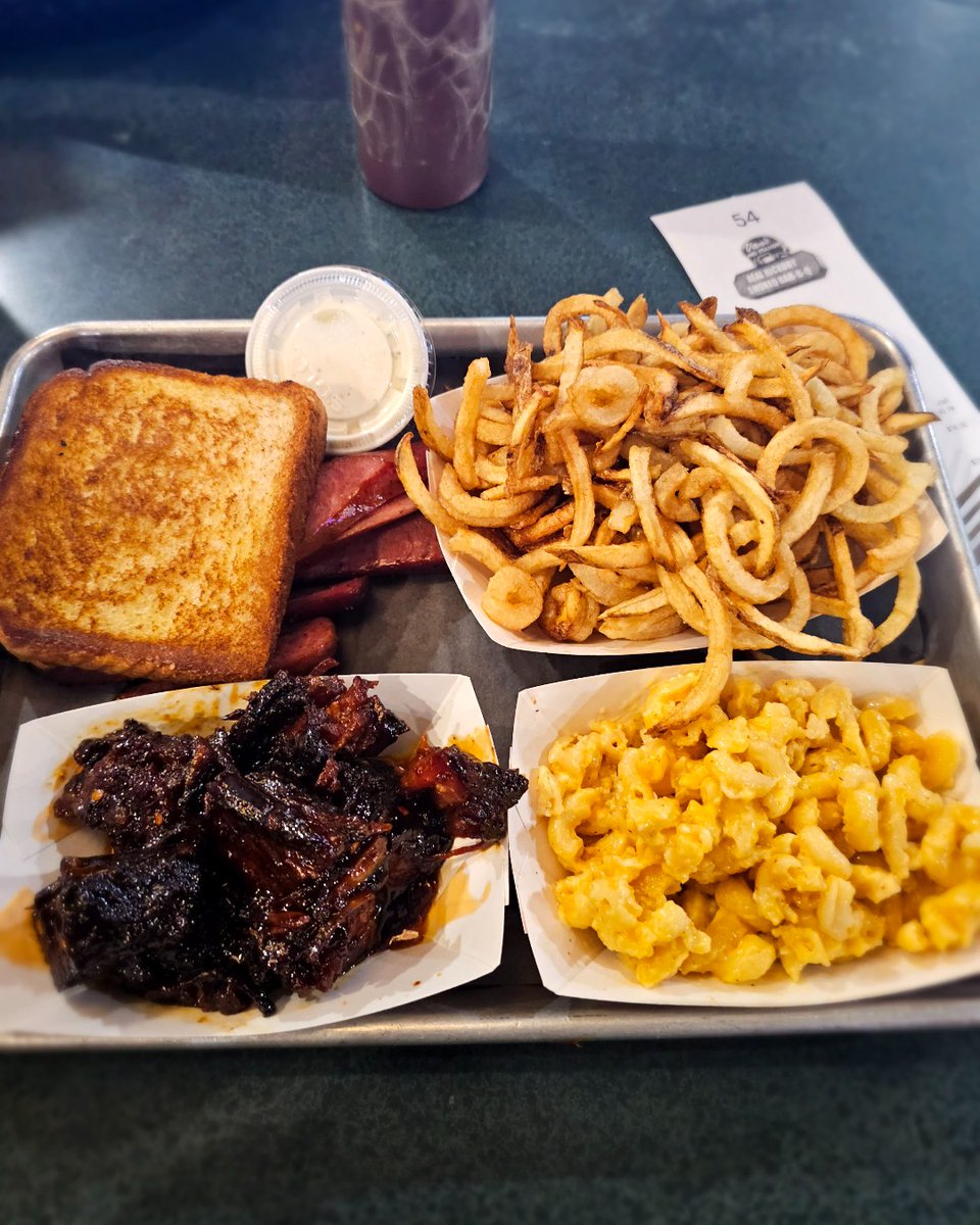 Load us up! 💪 We're ready to EAT!

📍 5 locations in Oklahoma
🐖 Order takeout or delivery: ow.ly/2ATb50XLzT7