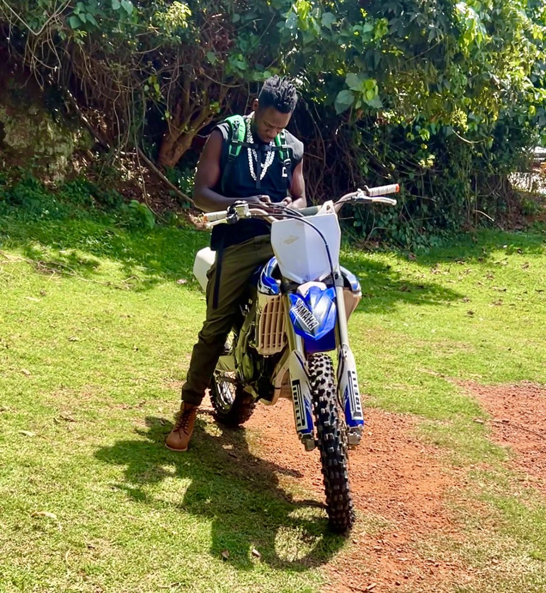 Now that elections and rallies are over, Ugandan musicians, it’s time to face reality. While some of you were chasing politics and sympathy, it’s high time music speaks. There are no excuses now. If you choose politics, that is your choice, but the term is set and there is a long