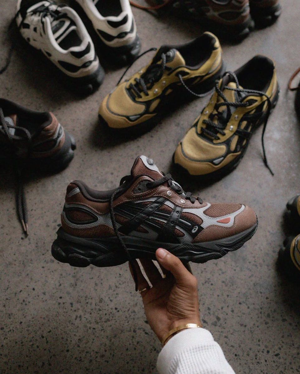 JustFreshKicks's tweet photo. HAL Studio x ASICS Gel-NYC 2.0 😮‍💨

Mahogany:https://t.co/rKsx981kyN
Sulphur:https://t.co/5NQqWwsU7q https://t.co/mLVoSVvhcJ