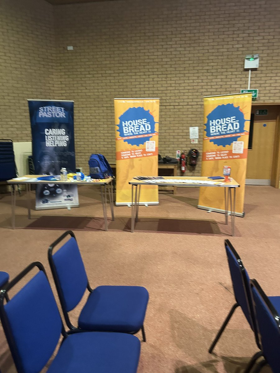 Willscribe's tweet photo. Great that  @hobstafford and @StreetPastors can share space at tonights #lovestafford event at #RiseingBeeok Community Church event- Theme Ephesians 4:4 We are here as one body, one spirit called to one hope.🙏 https://t.co/c6nPgjwJnl