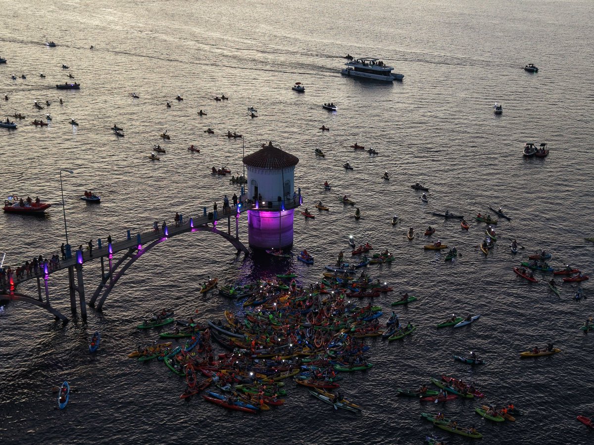 MuniEmbalse's tweet image. 11 años remando bajo las estrellas. 🌙🚣‍♀️

Embalse volvió a vivir una noche única en el lago. 

🙌 ¡Gracias por ser parte!