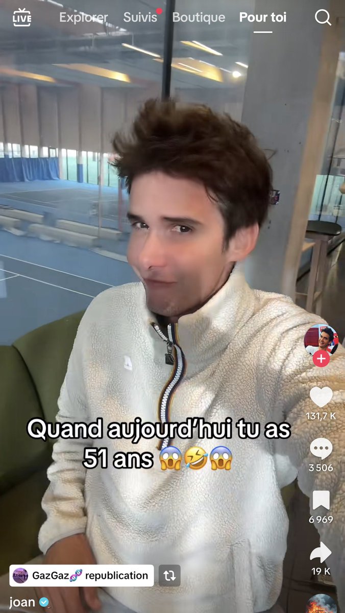 cpastibo's tweet image. Lui je pense il a absorbé l’âme de tous les petits qui se sont perdus dans In Ze Boîte pour paraître si jeune