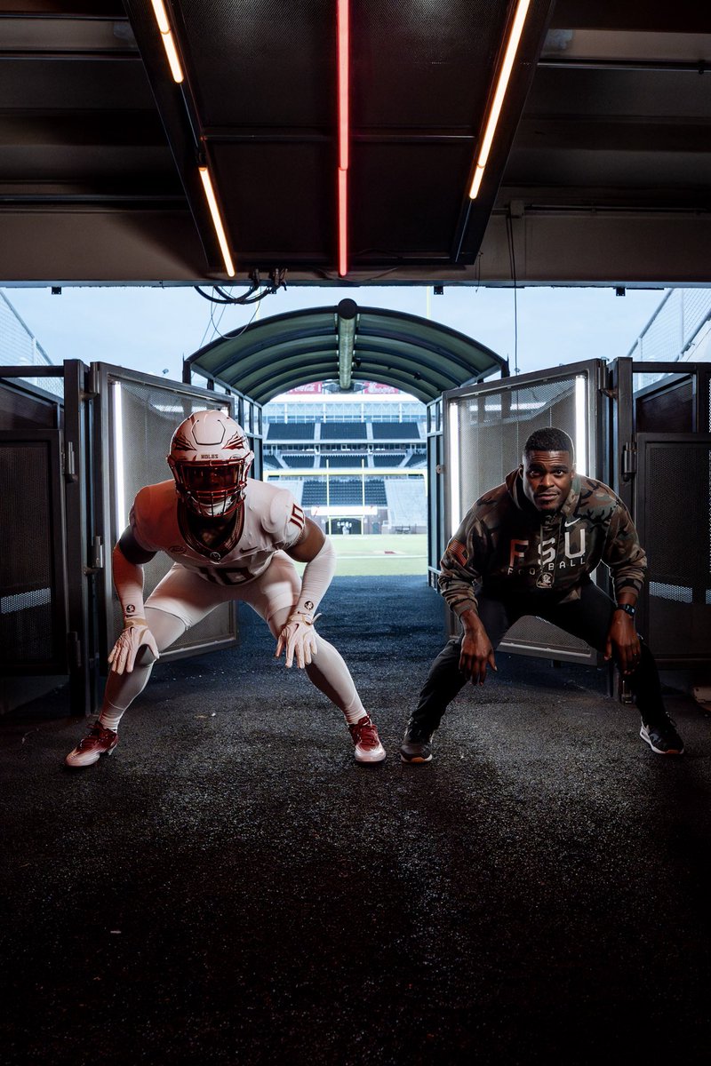 CHRIS JONES tweet media