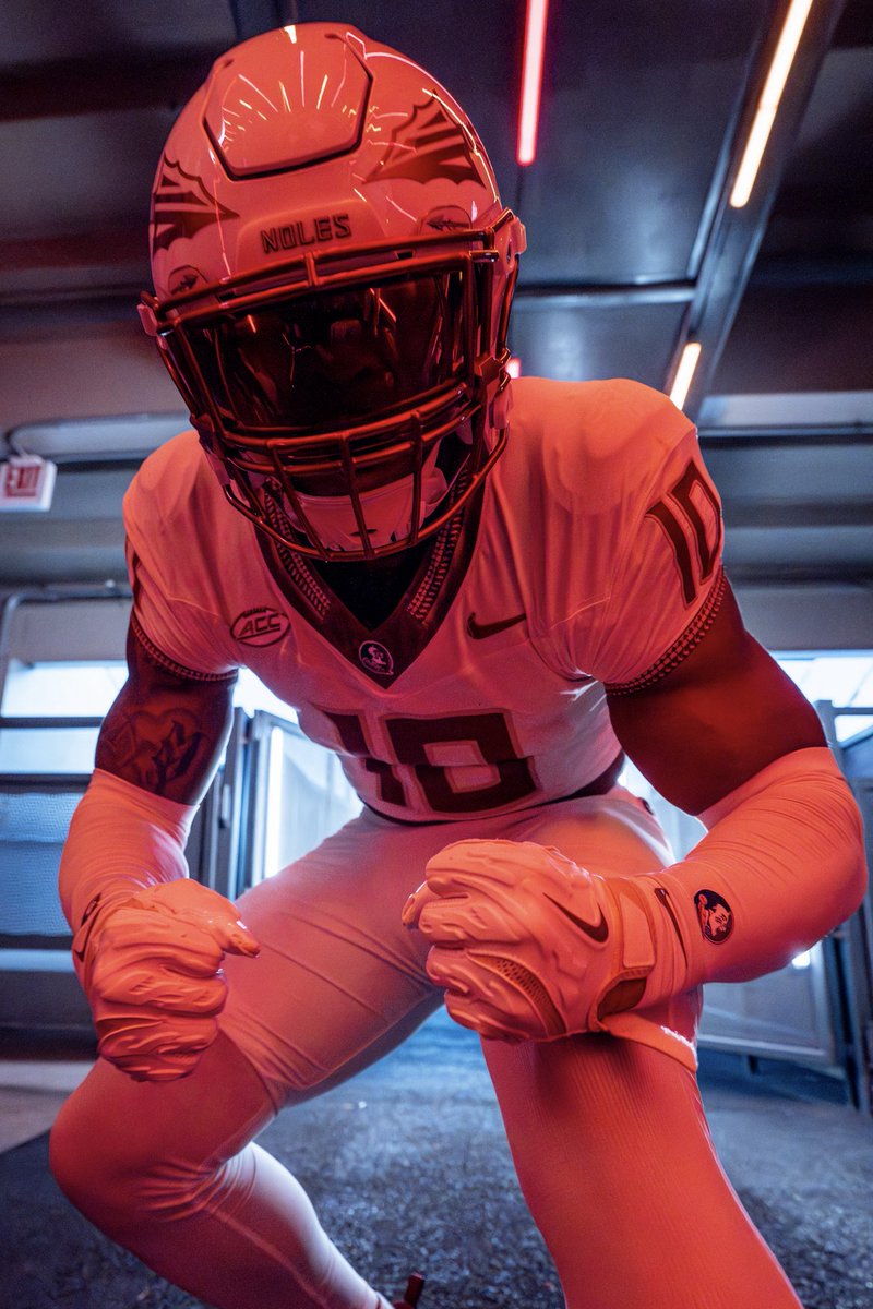 CHRIS JONES tweet media