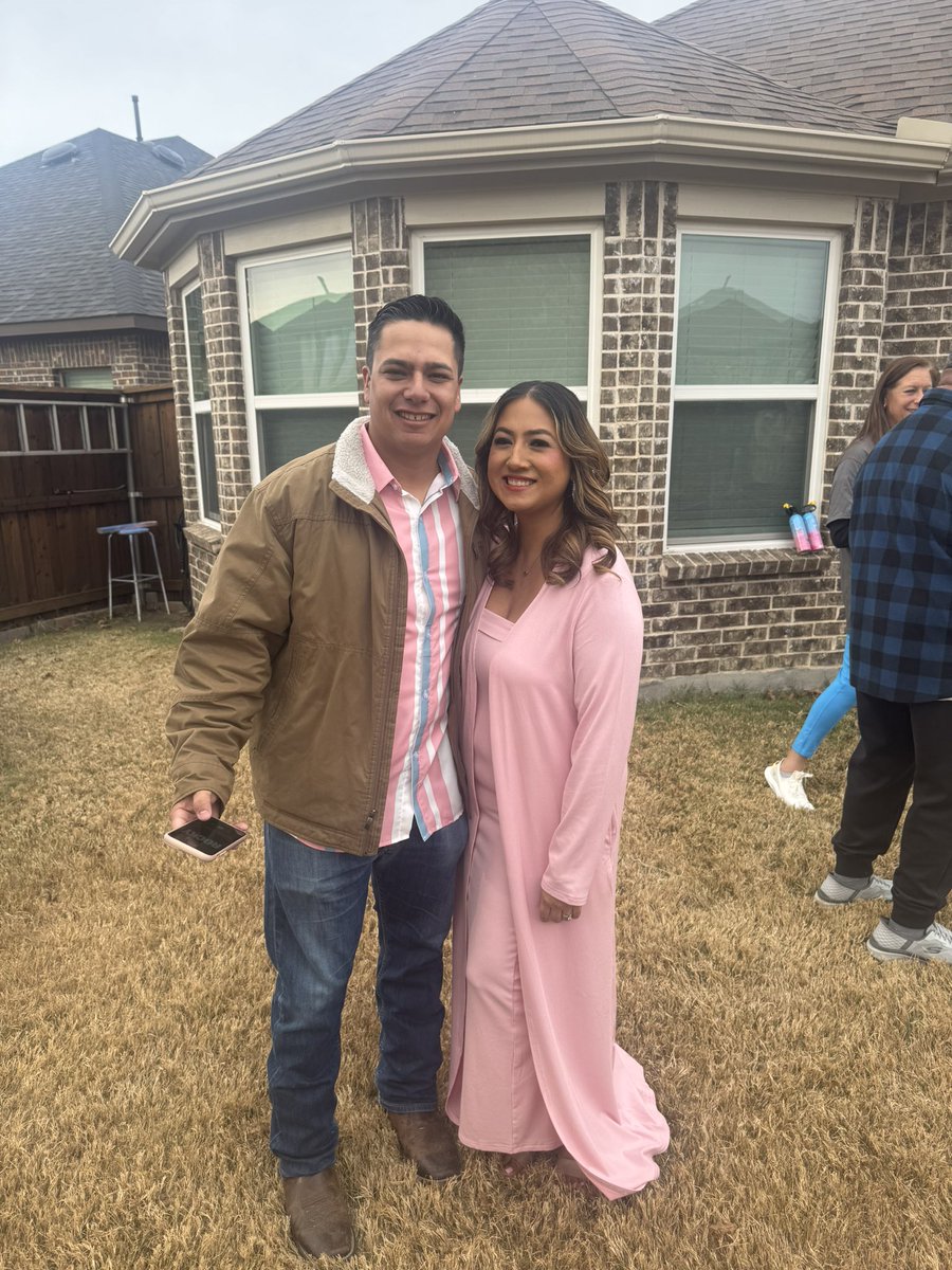 Kyle Urias tweet media