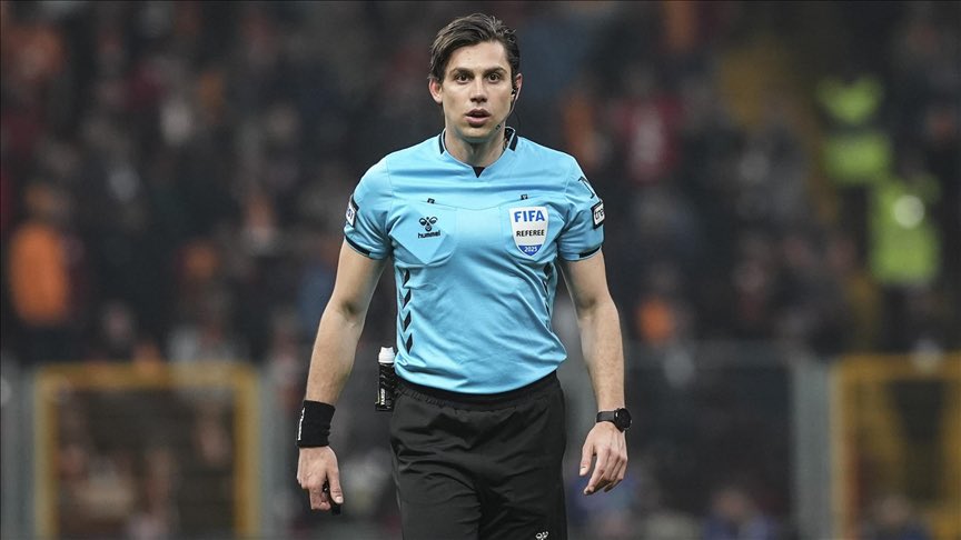 Mehmet Türkmen’in, Galatasaray Samsunspor maçında Samsunspor’un 90+6’da ki %100000luk penaltısını vermeyen hakem olduğunu biliyor muydunuz?

Seni en kısa sürede Fenerbahçe iç saha maçına versinler de maç sonu sabaha kadar kulakların çınlasın satılmış hakem!