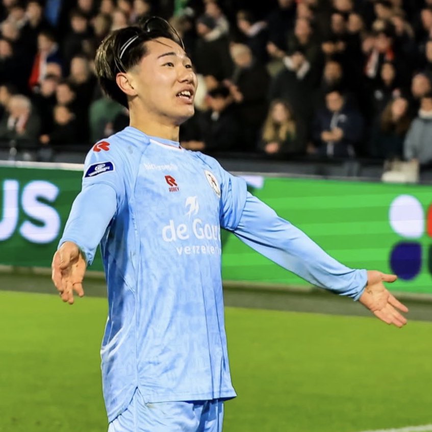 JapaneseFbl's tweet image. 🇳🇱💫 Shunsuke Mito (23) scored in a seven goal thriller vs Feyenoord, as his Sparta side secured a victory in the Rotterdam derby. 

He’s contributed to a goal in all three matches this year.