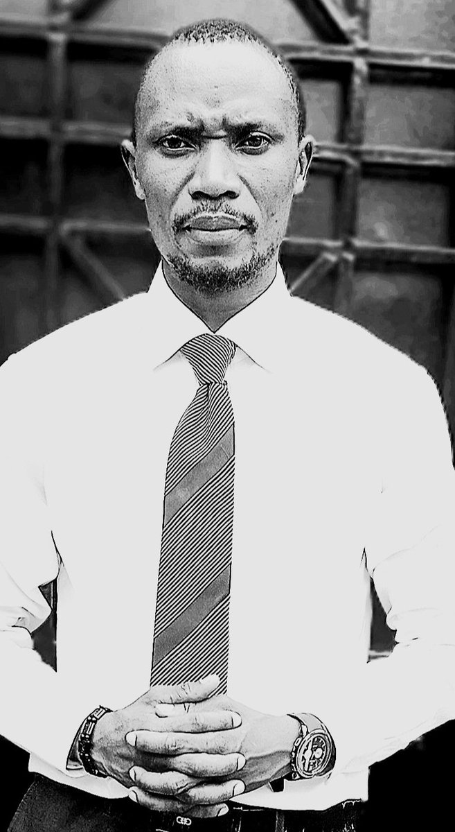 ZessLutumba's tweet photo. Je ne m'en réjouis pas trop ni le moindre à ce qui concerne la Libération de la ville d'Uvira, certes c'est un signal fort mais non plus un soulagement total,  car  Goma et BUKAVU ne sont pas exclus de nos villes d'espoir. M23 et AFC NAANGA quittez nos territoires. https://t.co/vNGYhasVMS