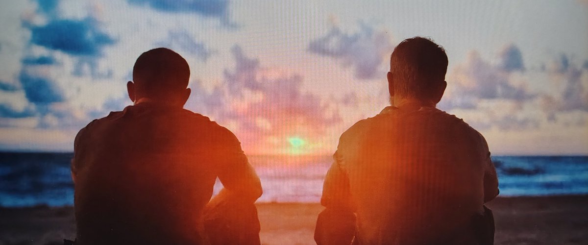 Serious गाय tweet media