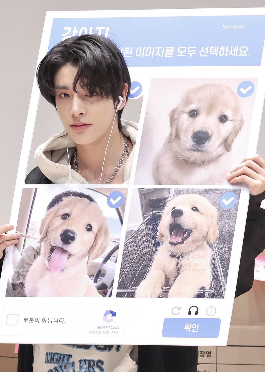 simjakeeeey's tweet image. 째애!애!애!애!애!애!애!애!앳!