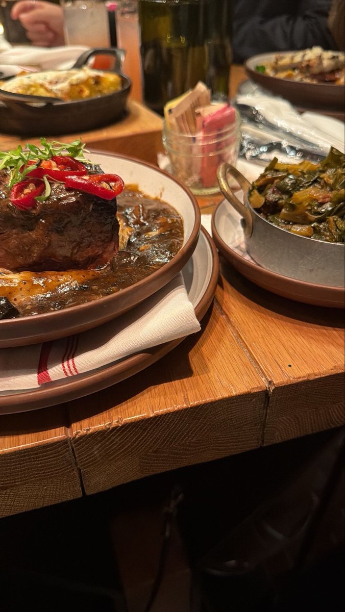 Alief Taylor Cheer tweet media