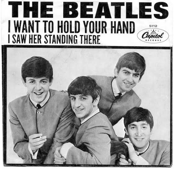 1964 – The Beatles entran por primera vez en el Billboard Hot 100 con I Want to Hold Your Hand, iniciando la Invasión Británica en EE. UU.