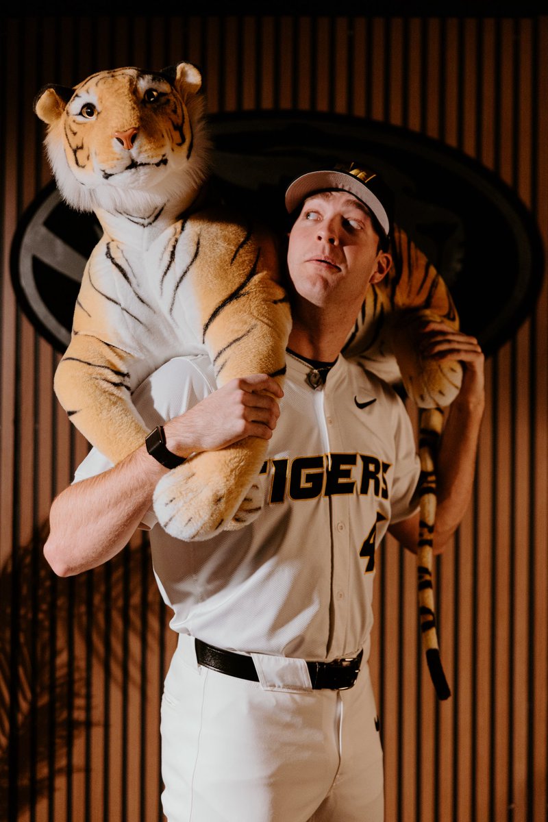 MizzouBaseball's tweet photo. Media Day Moments 📸

#MizzouNOW https://t.co/FJ3uHMUPAs
