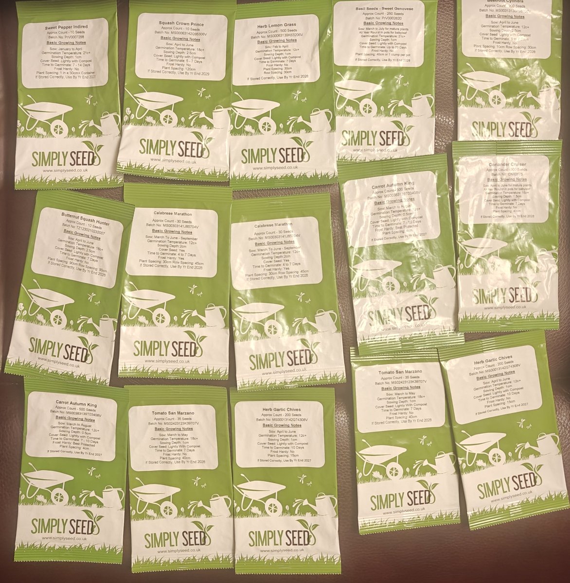 English Country Life tweet media