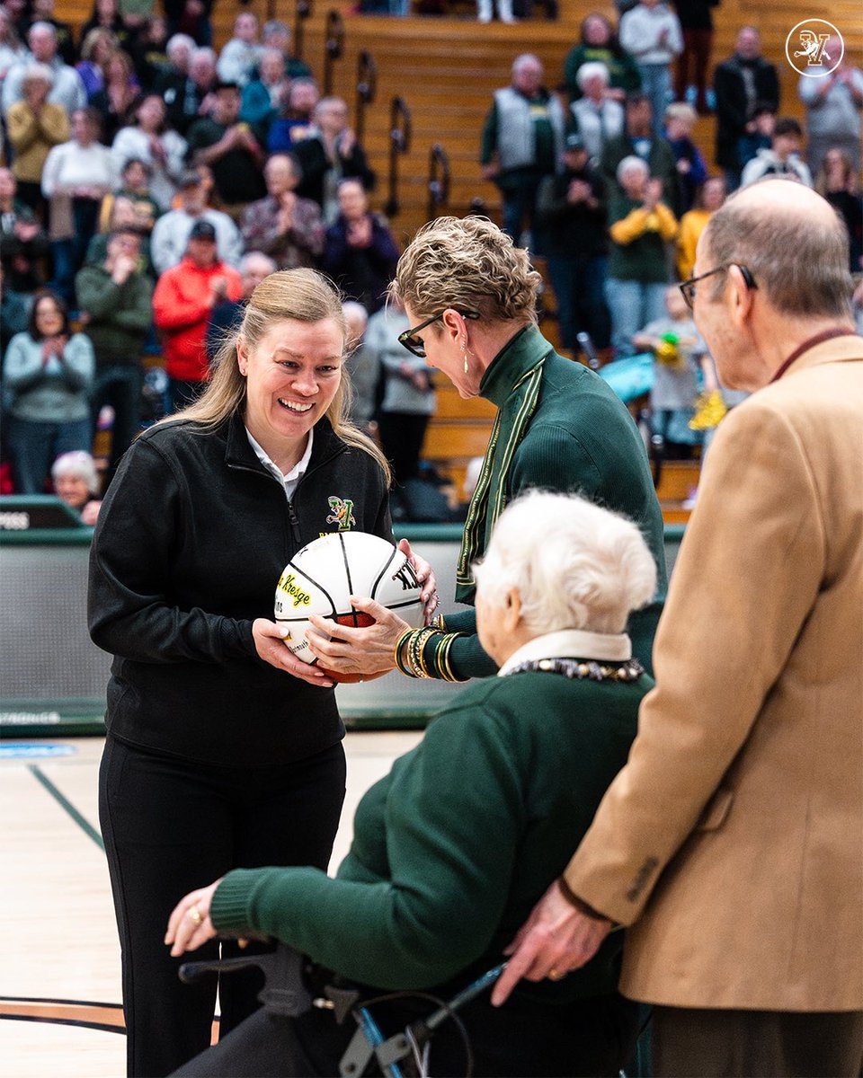 UVM Women's Basketball tweet media