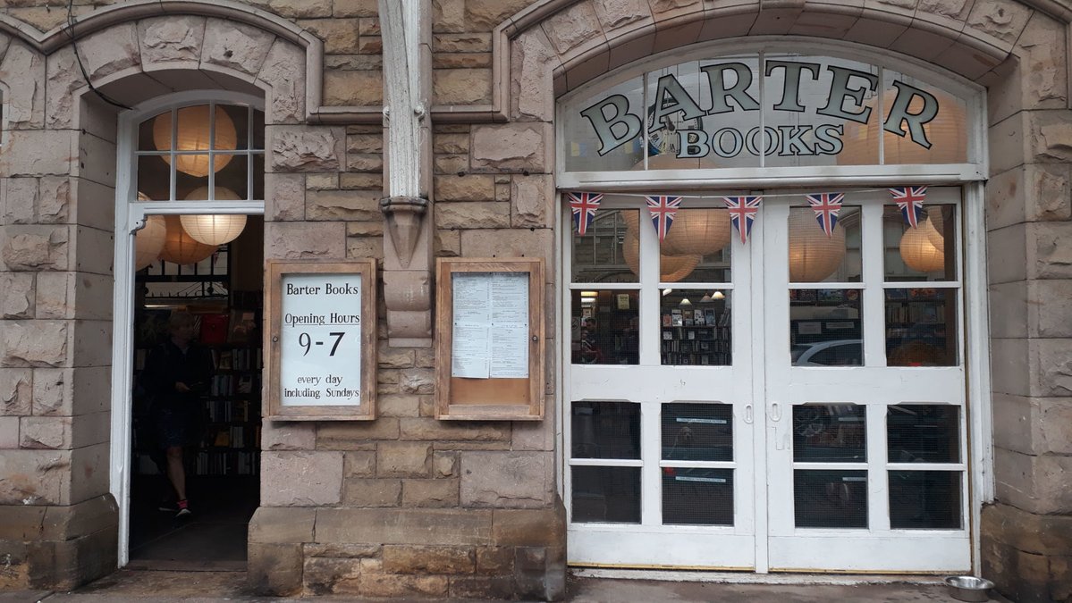 ContraryLife's tweet image. Tomorrow is #BlueMonday (supposedly the crappiest day of the year) but we're urging you to forget the gloom and celebrate #BrewMonday instead! Brew Monday is all about meeting up with others for a cuppa to combat loneliness...
contrarylife.com/2026/01/the-qu…