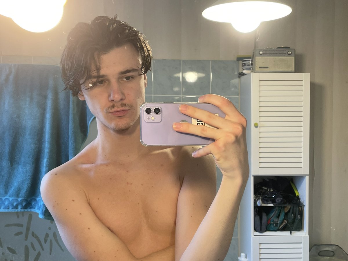 Isaac tweet media