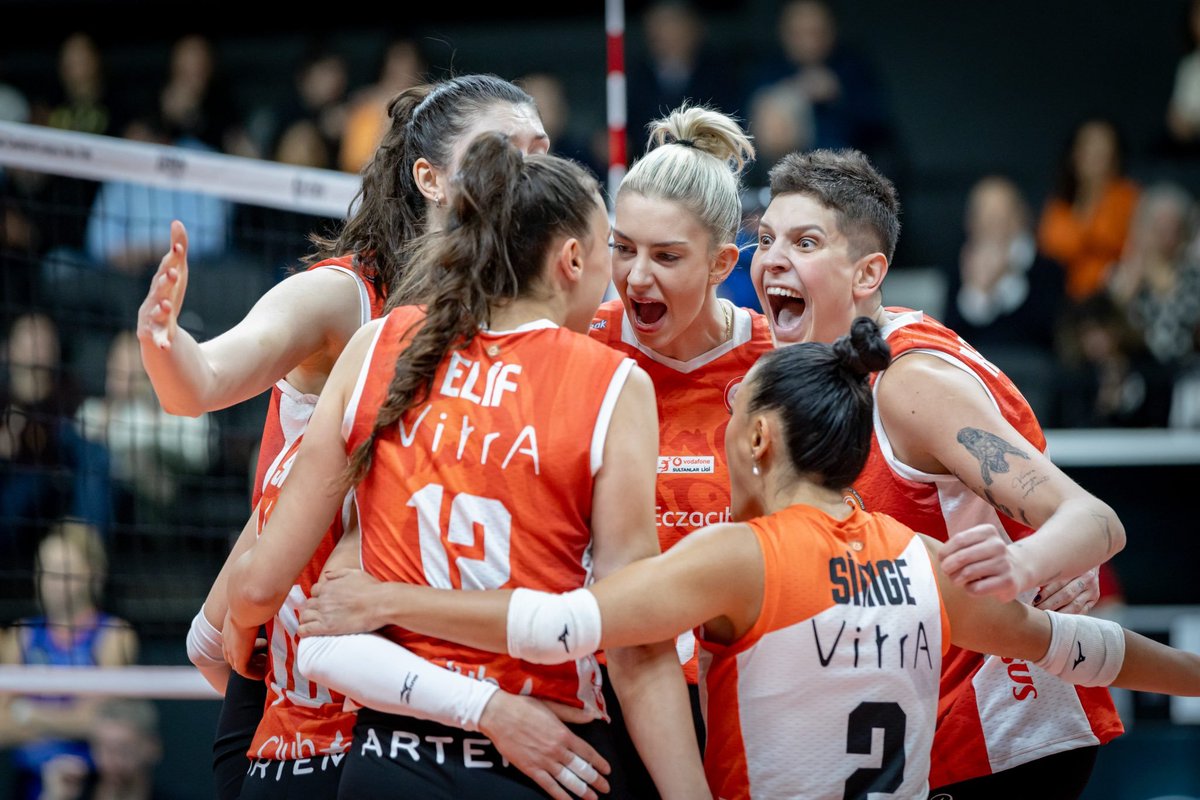 🟠Eczacıbaşı – Skor Dağılımı

Ebrar: 21 sayı
 Sinead Jack: 13 sayı
 Yaprak: 12 sayı
 Stysiak: 11 sayı
 Rettke: 8 sayı
 Dilay: 5 sayı
 Plummer: 3 sayı
 Maglio: 1 sayı