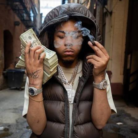 TommyGoBraazy's tweet image. Popular rapper “Bloodhound Q50” has reportedly been arrested for 2 murders and an additional 3 attempted murder charges 🤦🏽‍♂️❤️‍🩹

He’s facing up to 99 years😳

Let’s pray for Q50🙏🏽🙏🏽