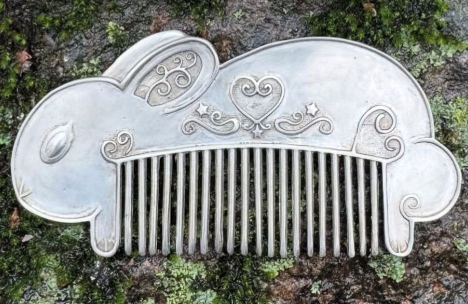 controdicting's tweet image. 