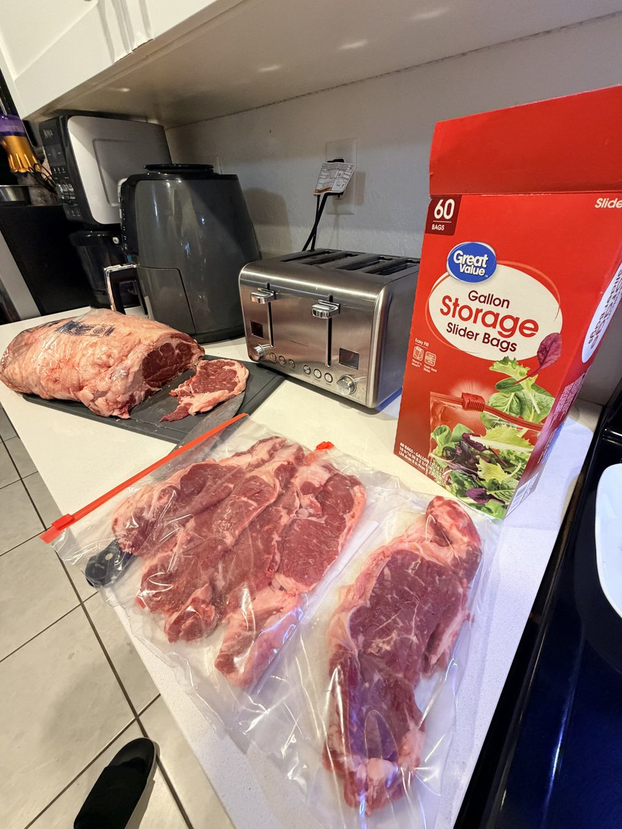 NoRiskNoParty's tweet image. I just did the math on ribeye and I’m never buying it pre cut again.

Everywhere I checked, the already cut ribeye is basically a 3 dollars per pound convenience tax.

So I went to Costco and bought the whole boneless ribeye slab because I eat meat every single day.

Price was…