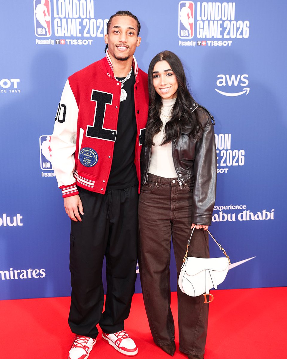 Maddox_CFC's tweet image. Joao Pedro at NBA London today 🥶