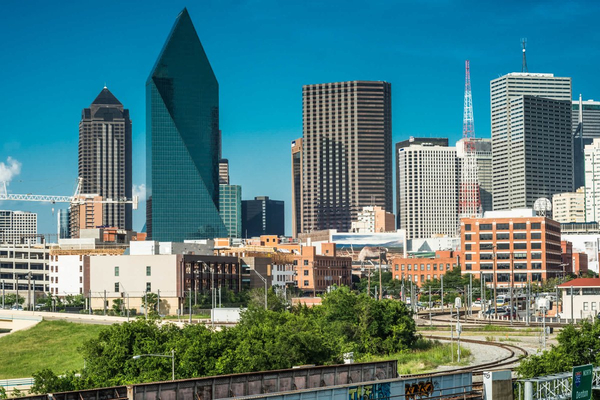 DustinMPeyser's tweet image. Everyone Wants to Move to Dallas — Living Here Is More Complicated dlvr.it/TQBjlF #DallasLiving #FortWorth #TexasLifestyle #BestPlacesToLive #MovingToDallas