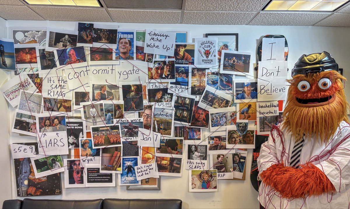 you have 24 hours to respond @strangerwriters #conformitygate https://t.co/X05zfWzmGS