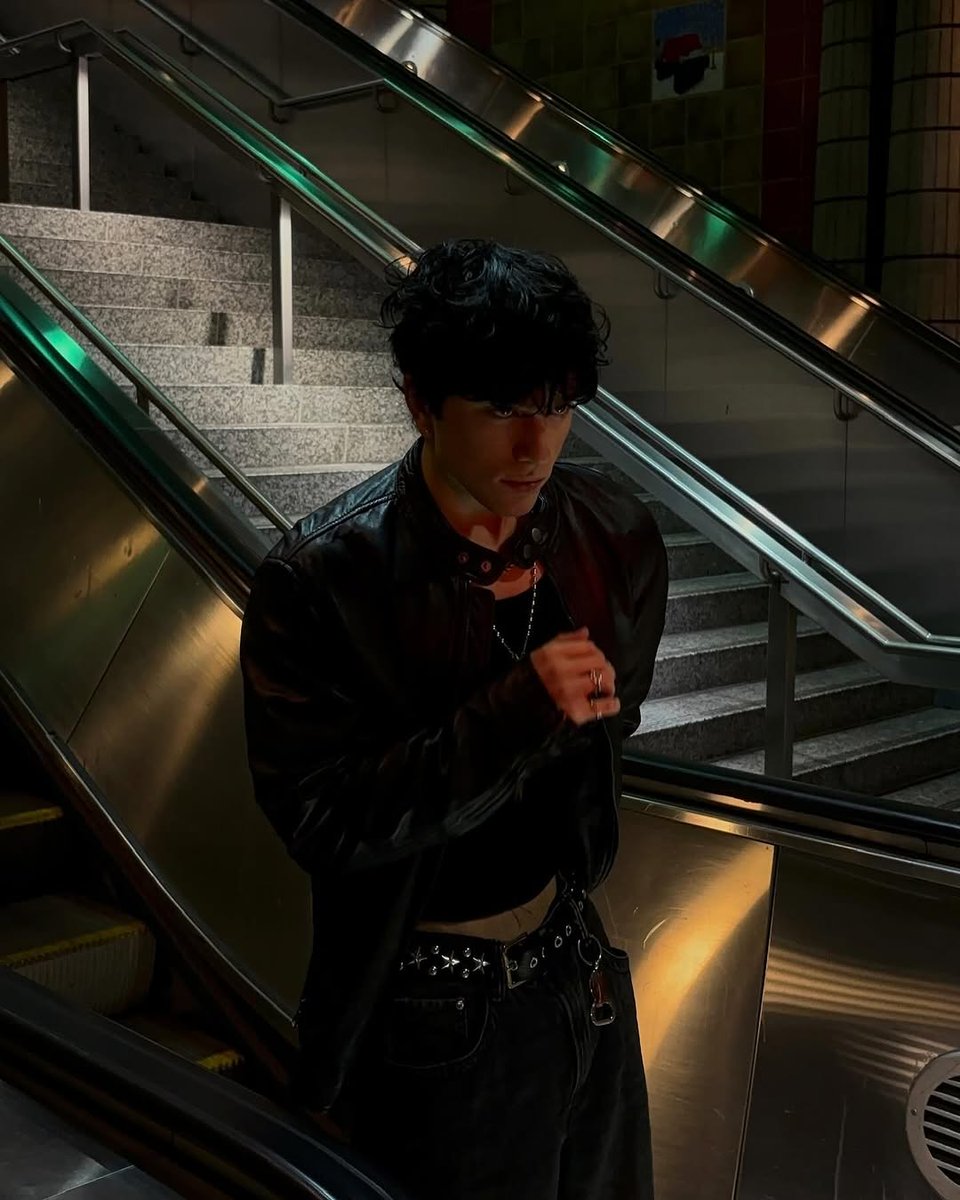 redblidin's tweet image. 