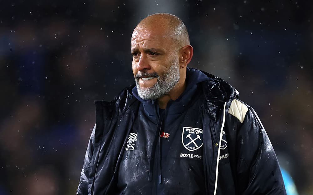 UberWestHam's tweet photo. “It’s not over yet, we will keep on going. We understand the supporters sadness and frustration, we are the same.

What can we say? Keep helping us, again today they showed that when the team gives, they give back the support we need. The boys showed today we have fight.”

- Nuno https://t.co/hazvWnt2U5