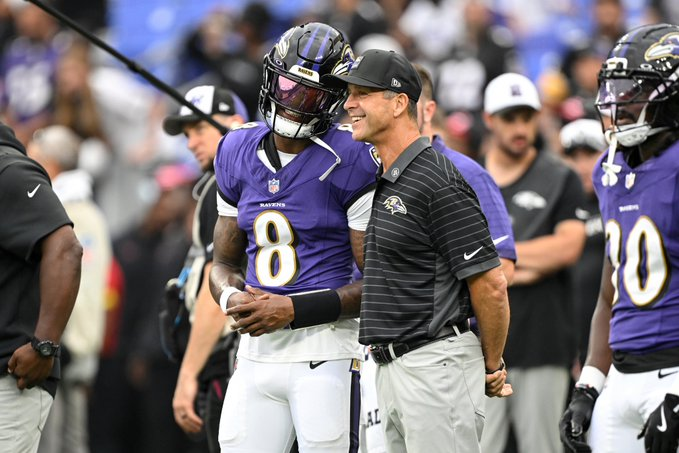 Todo por servir se acaba, Harbaugh le dio cara a los Ravens, cultura a la franquicia, pero nunca pudo con Lamar estar a la altura de las expectativas. 

Entiendo que se digan adiós mutuamente. 

Harbaugh debería ser candidato #1 de los equipos sin HC.
