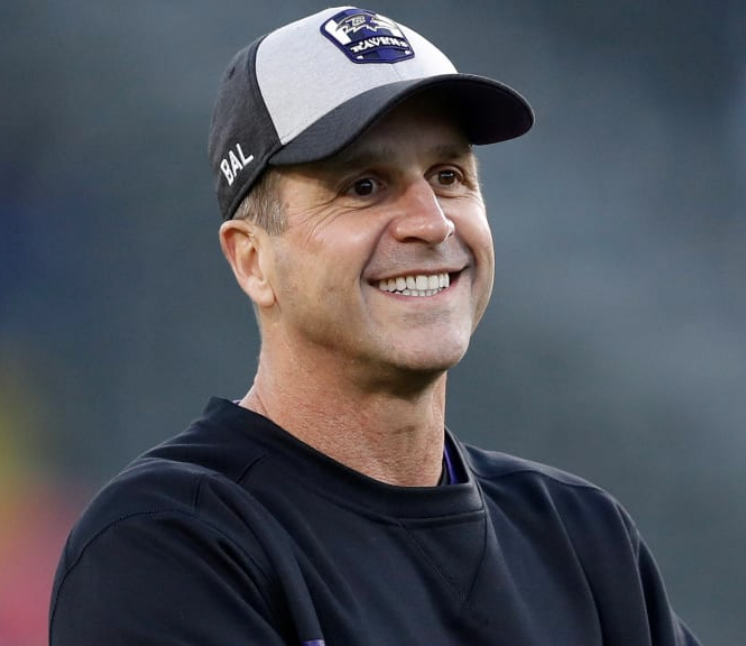NFL_DovKleiman's tweet photo. 𝐑𝐞𝐩𝐨𝐫𝐭: The Giants will bring in former Ravens HC John Harbaugh for an interview, per @Connor_J_Hughes 

Jaxson Dart would be elite under Harbaugh 👀 https://t.co/gDPe86tTaF