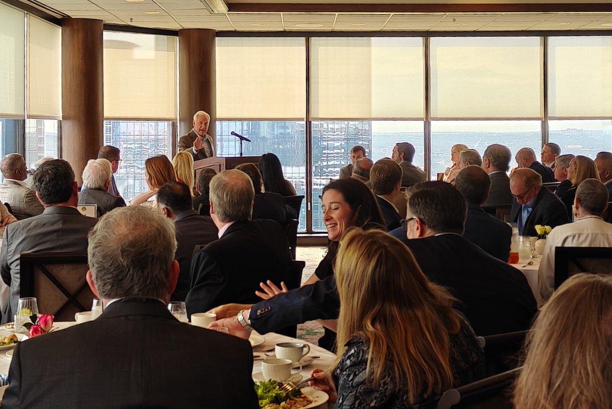 Ben Thompson tweet media