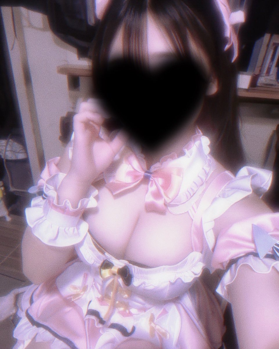 L4Revo's tweet photo. 莉帆です
人妻　Hカップ〜！
かわいい男の子だいすきです
仲良くしてね〜
#裏垢女子 
#雰囲気好きな人と繋がりたい 
#巨乳
#いいねでＤＭ 
#いいねで気になった人お迎え https://t.co/3v3pEO1kxO