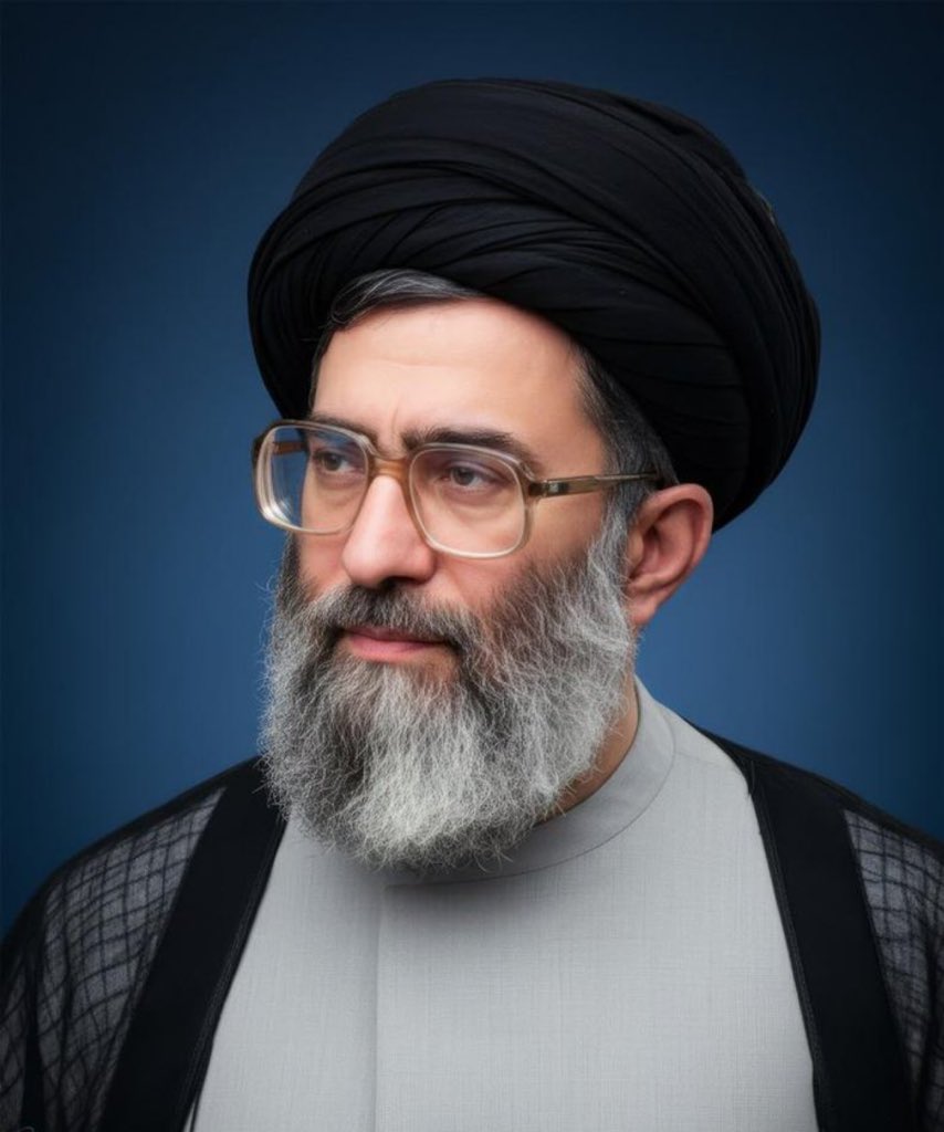مهدی حاجی پور 🎒 tweet media