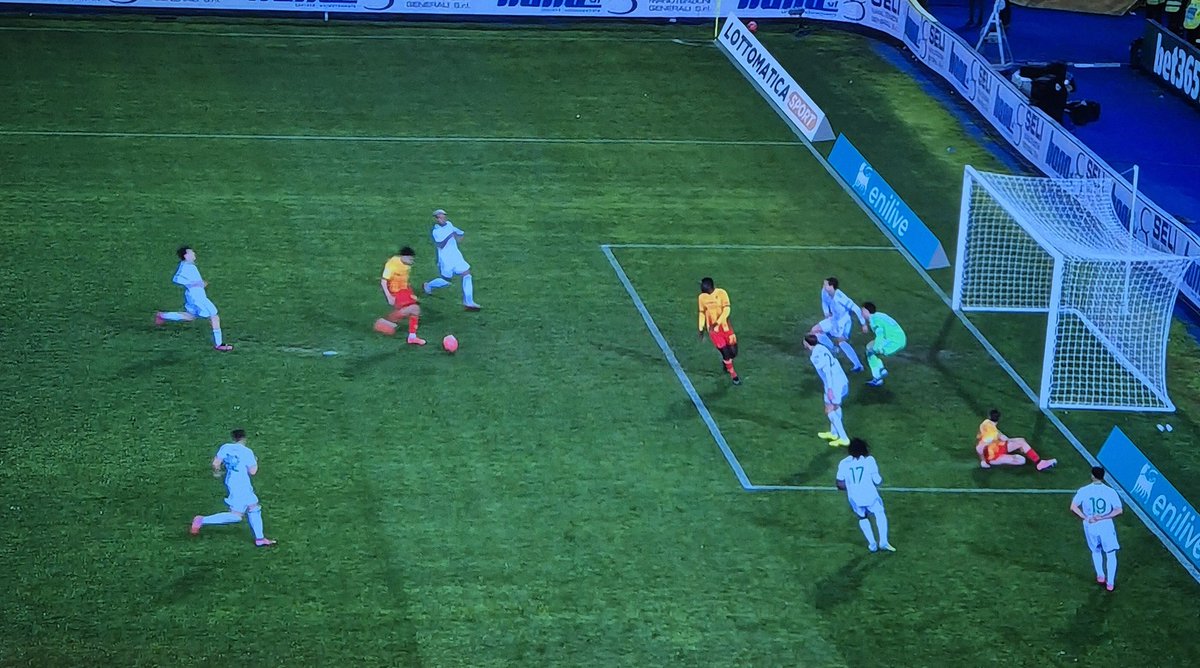 ragionedistato's tweet image. Santiago Perotti ha aperto il 2026 con questo malleolo destro dagli 8 metri spedito a Porto Cesareo.
Si va spediti.